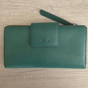Fossil Logan Tab Clutch Wallet